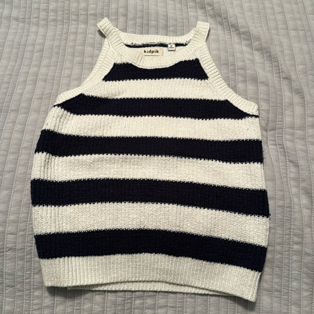 Girls striped tank top ￼